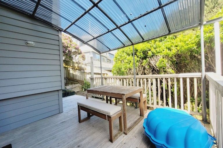 Photo of property in 58 Saint Ives Drive, Camborne, Porirua, 5026