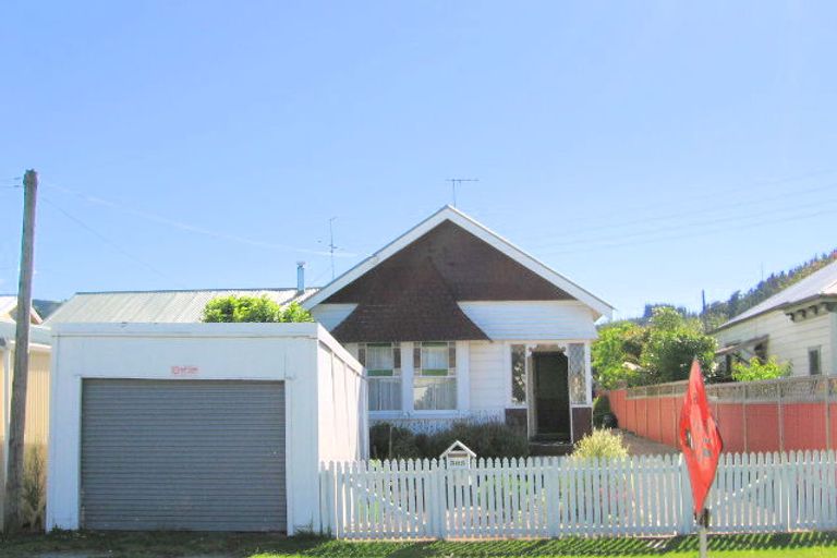 Photo of property in 305 Clifford Street, Whataupoko, Gisborne, 4010