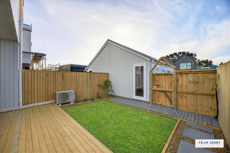 Photo of property in 101 Tributary Parade, Karaka, 2578