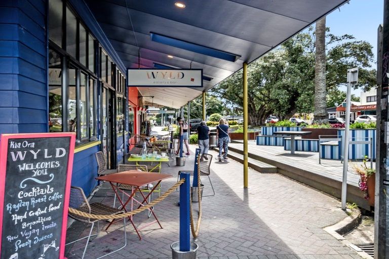 Photo of property in 32 Wallis Street, Raglan, 3225