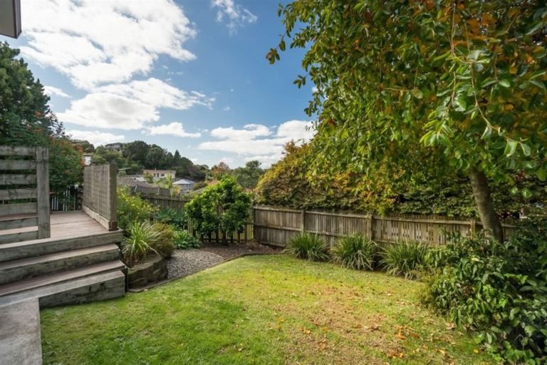 Photo of property in 17 Ian Sage Avenue, Torbay, Auckland, 0630