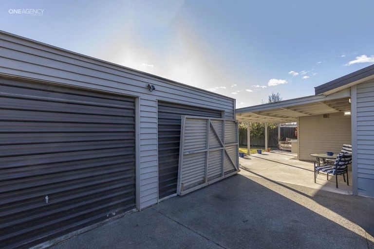 Photo of property in 143 Kainga Road, Kainga, Christchurch, 8083
