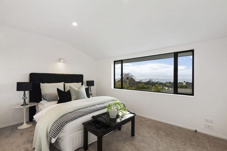 Photo of property in 95b Braemar Road, Castor Bay, Auckland, 0620