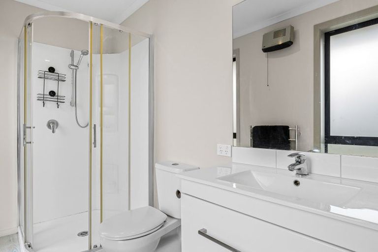 Photo of property in 11 Crampton Close, Kaiapoi, 7630