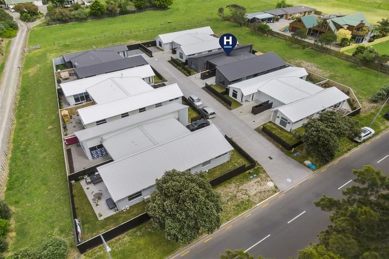 Photo of property in 8 Ngaire Way, Papamoa Beach, Papamoa, 3118