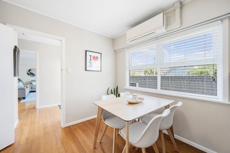 Photo of property in 143a Rongotai Road, Kilbirnie, Wellington, 6022