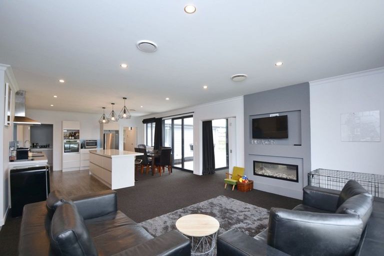 Photo of property in 6 Marama Avenue South, Otatara, Invercargill, 9879