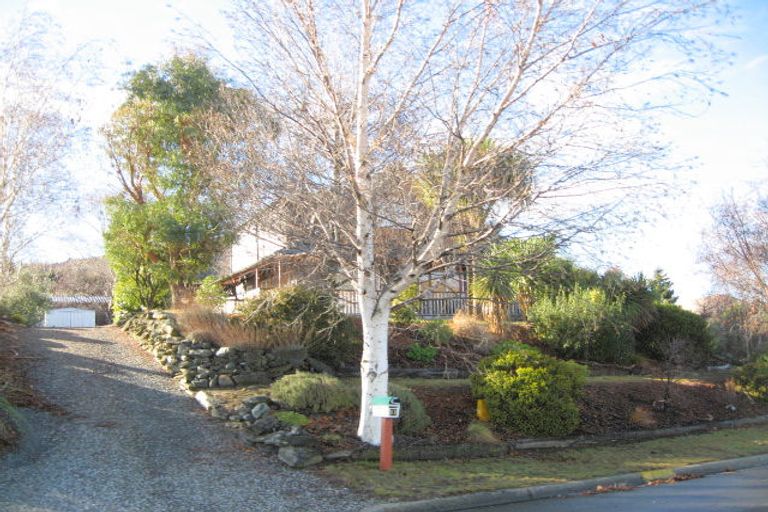 Photo of property in 11 Rob Roy Lane, Wanaka, 9305