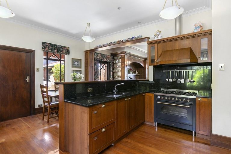 Photo of property in 28 Tweed Street, Roslyn, Dunedin, 9010