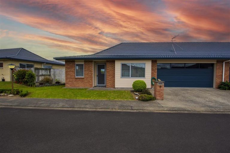 Photo of property in 57/91 Mako Mako Road, Levin, 5510