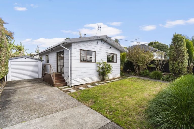 Photo of property in 16a Pooks Road, Ranui, Auckland, 0612