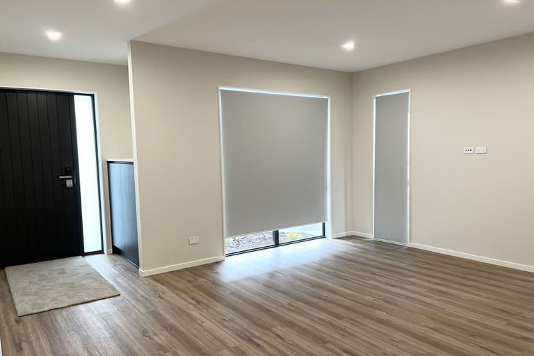 Photo of property in 37 Rapunga Drive, Hobsonville, Auckland, 0616