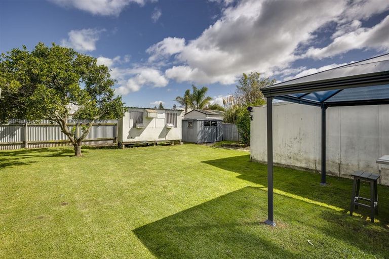 Photo of property in 227 Mayfair Avenue, Mayfair, Hastings, 4122