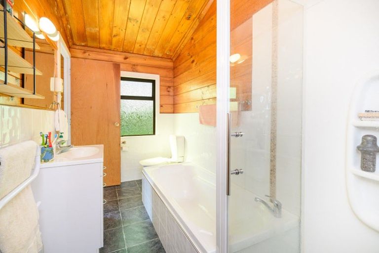 Photo of property in 12 Kairanga Bunnythorpe Road, Bunnythorpe, Palmerston North, 4478