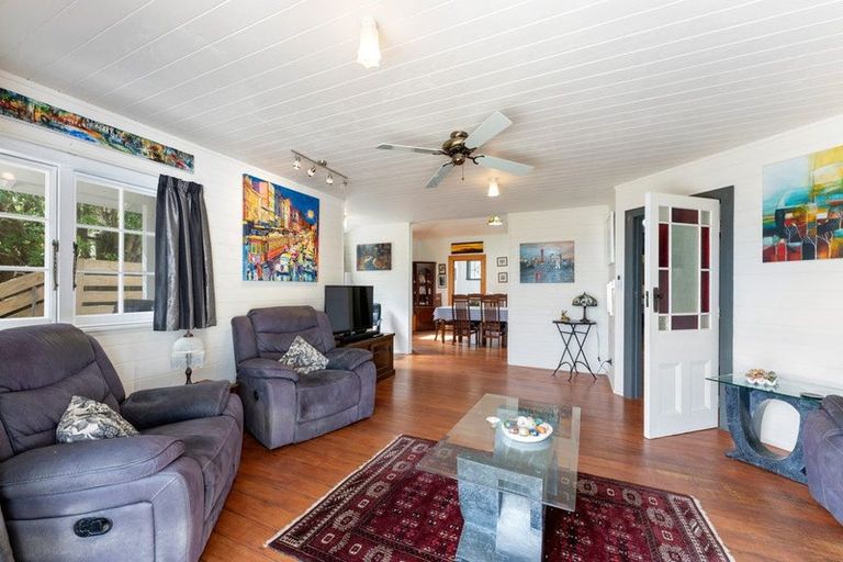Photo of property in 1 Sand Track, Paekakariki, 5034