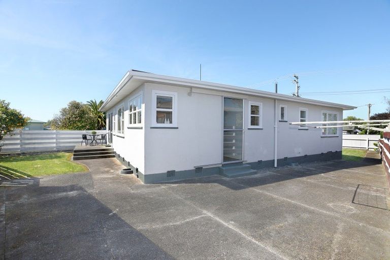 Photo of property in 2 Norrie Street, Feilding, 4702