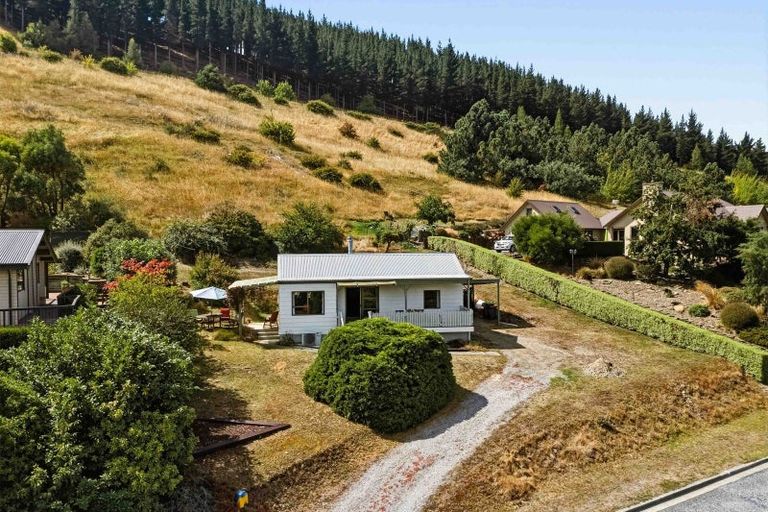 Photo of property in 28 Shields Street, Clyde, 9330