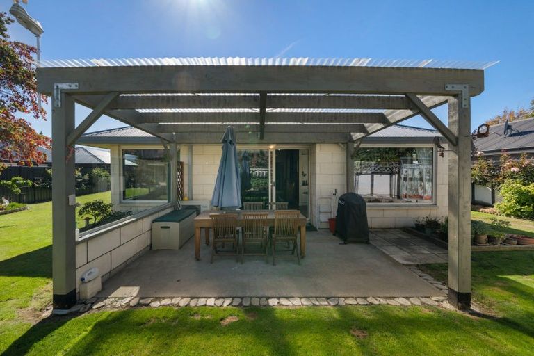 Photo of property in 16 Wilkin Road, Wanaka, 9305