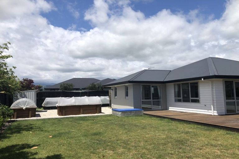 Photo of property in 13 Mary Newton Place, Brightwater, 7022