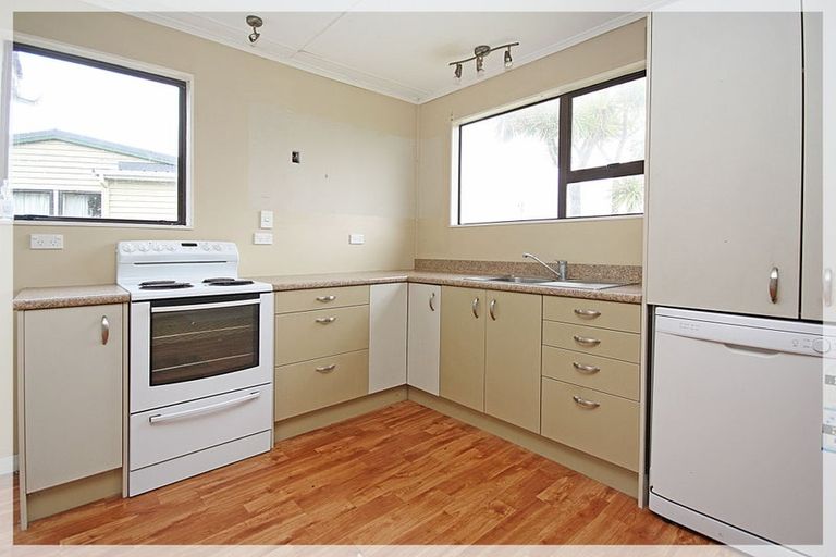 Photo of property in 23 Herrington Street, Foxton, 4814