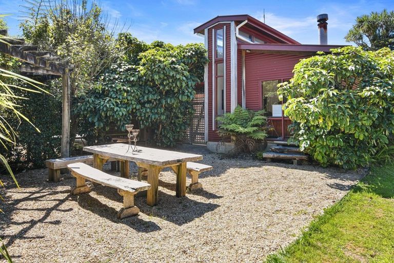 Photo of property in 15 Tukurua Road, Parapara, Takaka, 7182