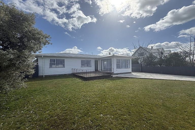 Photo of property in 40 Perth Street, Levin, 5510