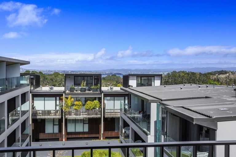 Photo of property in 413/19 Rawene Road, Birkenhead, Auckland, 0626