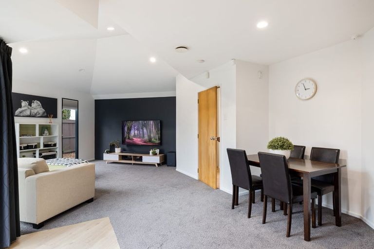 Photo of property in 1/725 Main North Road, Belfast, Christchurch, 8051