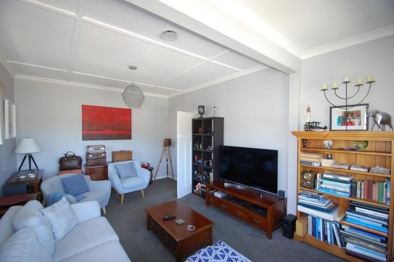 Photo of property in 20 Raine Street, Karori, Wellington, 6012
