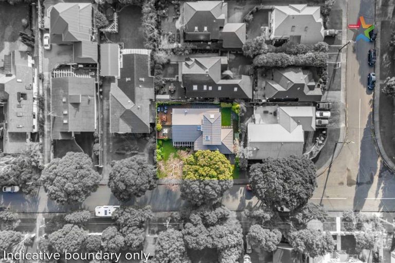 Photo of property in 27 Hinau Street, Woburn, Lower Hutt, 5010