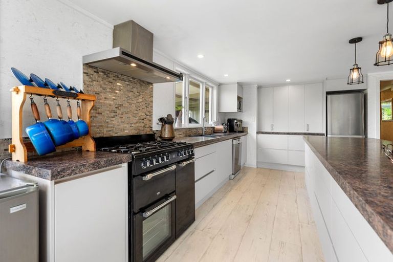 Photo of property in 122 No 2 Road, Te Puke, 3182