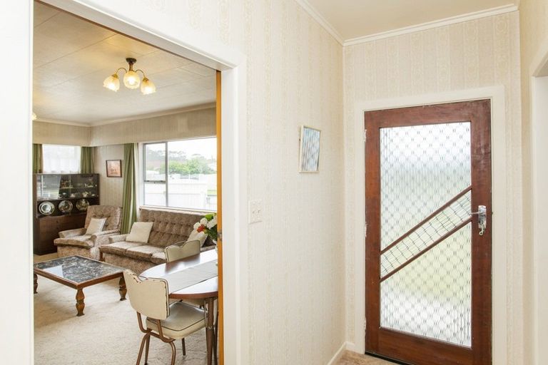 Photo of property in 15 Emily Street, Riverdale, Gisborne, 4010