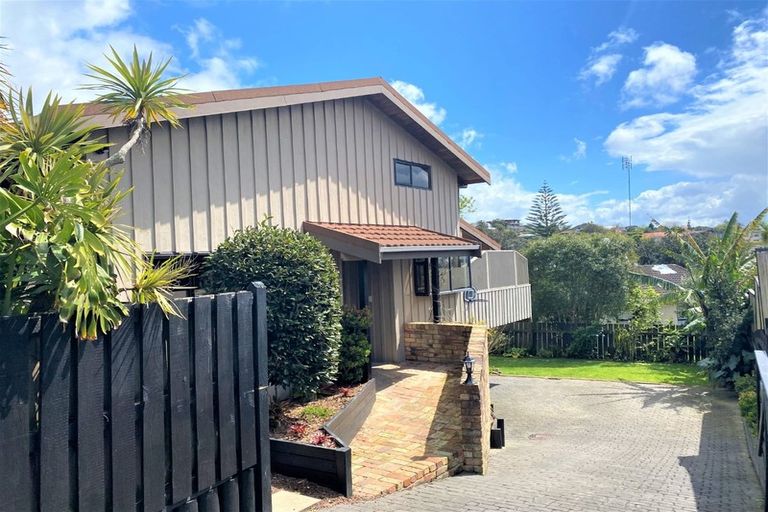 Photo of property in 27b Bay Street, Red Beach, 0932