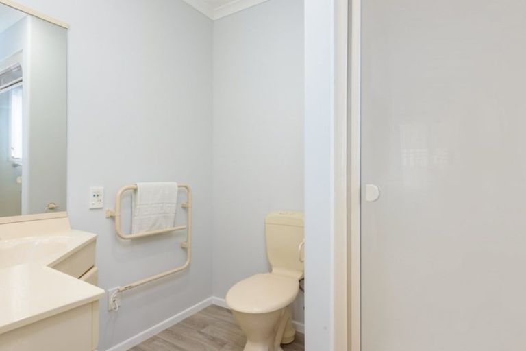 Photo of property in 16 Sterling Gate Drive, Bethlehem, Tauranga, 3110