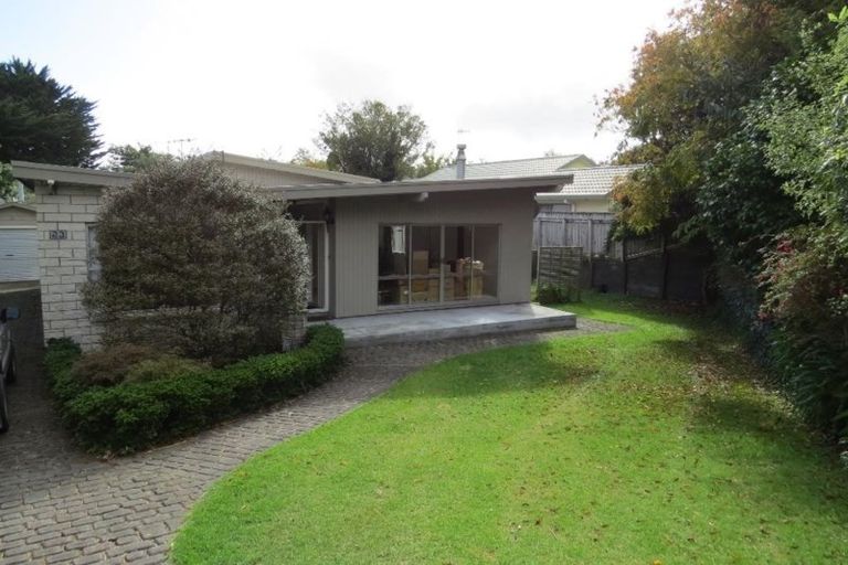 Photo of property in 23 Weka Road, Raumati Beach, Paraparaumu, 5032