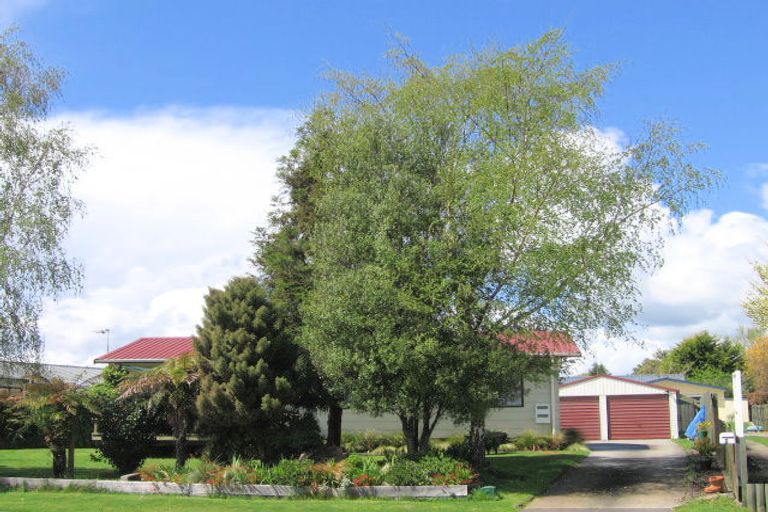 Photo of property in 23 Dickens Street, Owhata, Rotorua, 3010