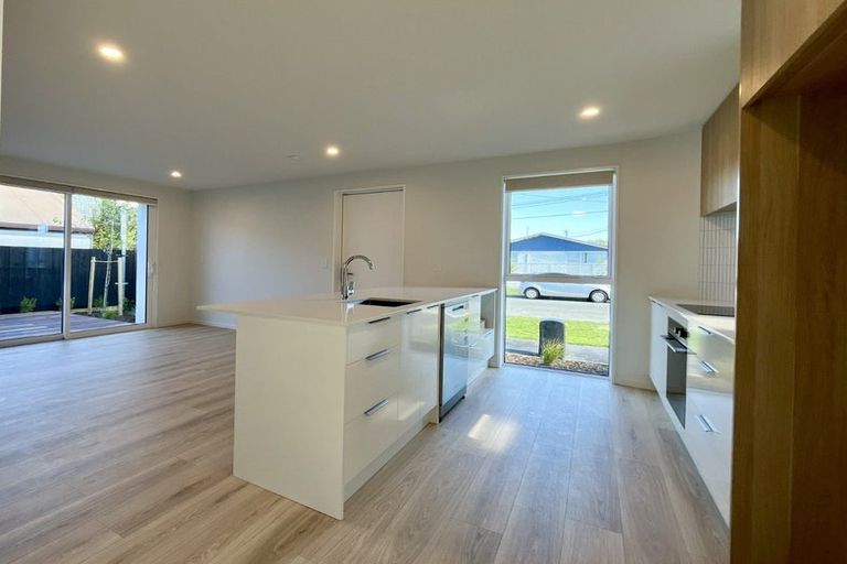 Photo of property in 8/9 Gresford Street, Edgeware, Christchurch, 8013