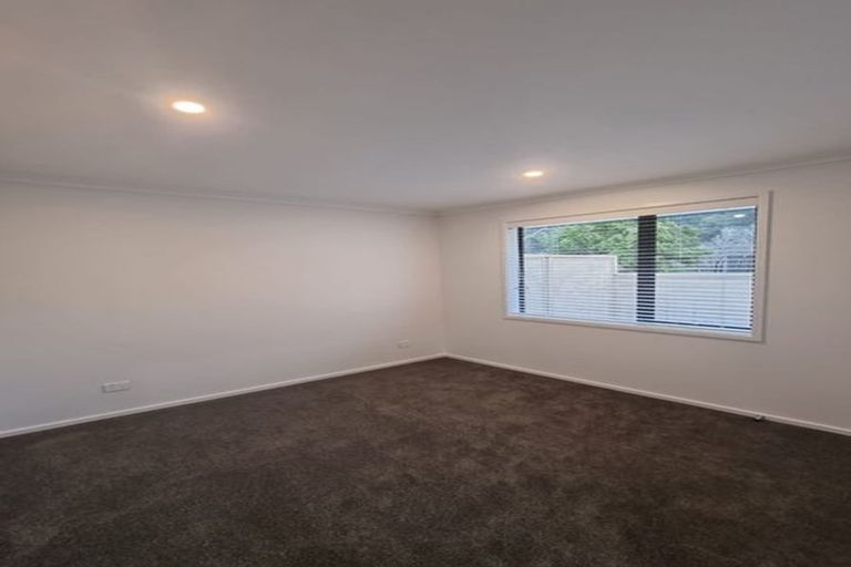 Photo of property in 27 Applemoors Way, Riverhead, 0820