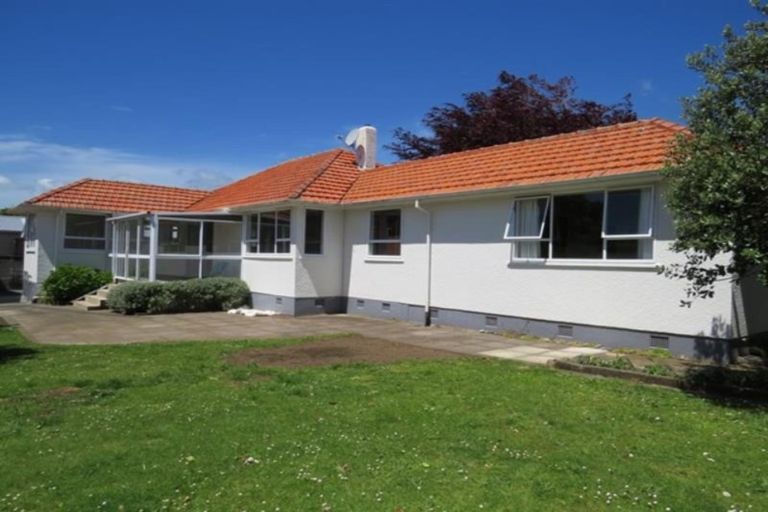 Photo of property in 6 Plympton Street, Brooklands, New Plymouth, 4310