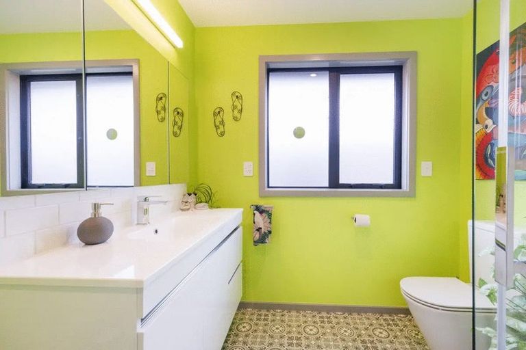 Photo of property in 5a Phillip Street, Terrace End, Palmerston North, 4410