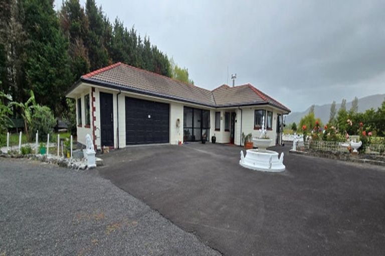 Photo of property in 11 Ryall Road, Paeroa, 3673