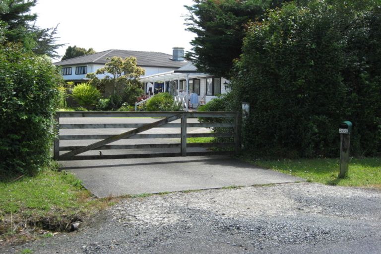 Photo of property in 282 Sutton Road, Drury, Papakura, 2584