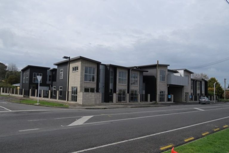 Photo of property in 4/100 Knighton Road, Hillcrest, Hamilton, 3216