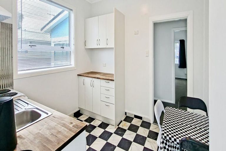 Photo of property in 47 Kirk Street, Otaki, 5512