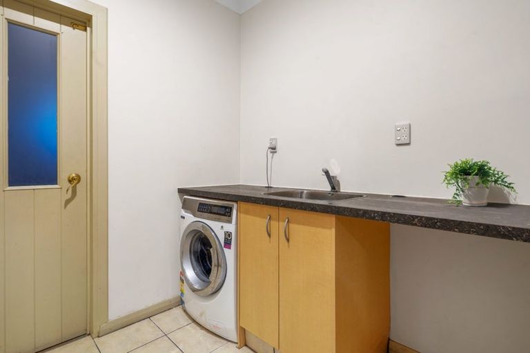 Photo of property in 70 Rowse Street, Rangiora, 7400