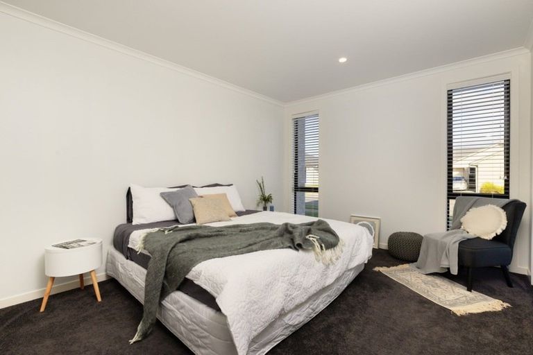 Photo of property in 34 Kahuparere Crescent, Pyes Pa, Tauranga, 3112