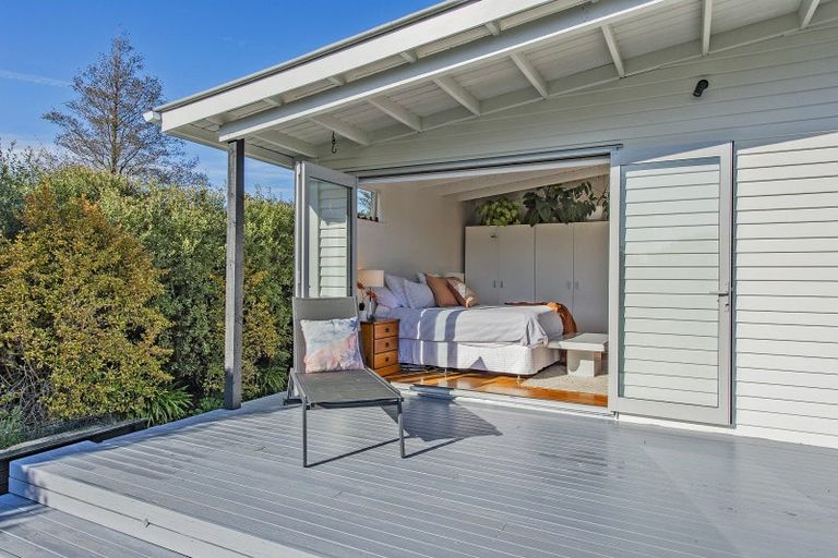 Photo of property in 31 Broadway Avenue, Waikuku Beach, 7473