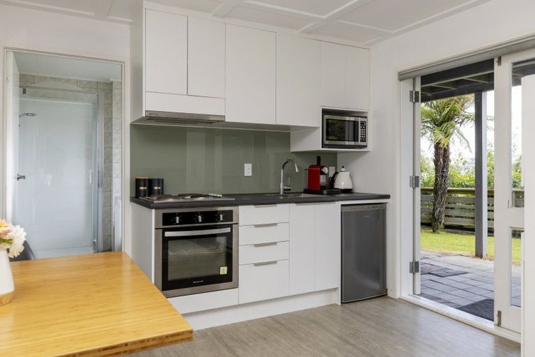 Photo of property in 358 Lake Terrace, Two Mile Bay, Taupo, 3330