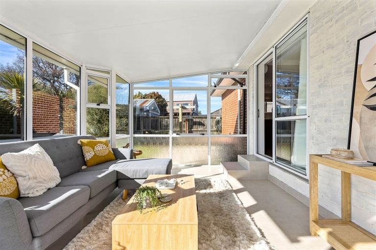 Photo of property in 60 Santa Rosa Avenue, Halswell, Christchurch, 8025