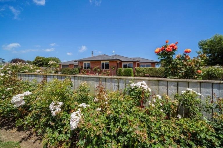 Photo of property in 303 Glover Road, Hawera, 4675